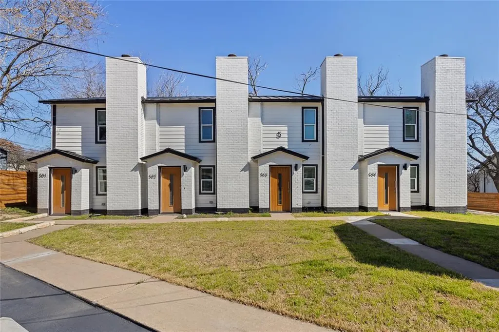 2706 Wheless Lane Austin TX 78723