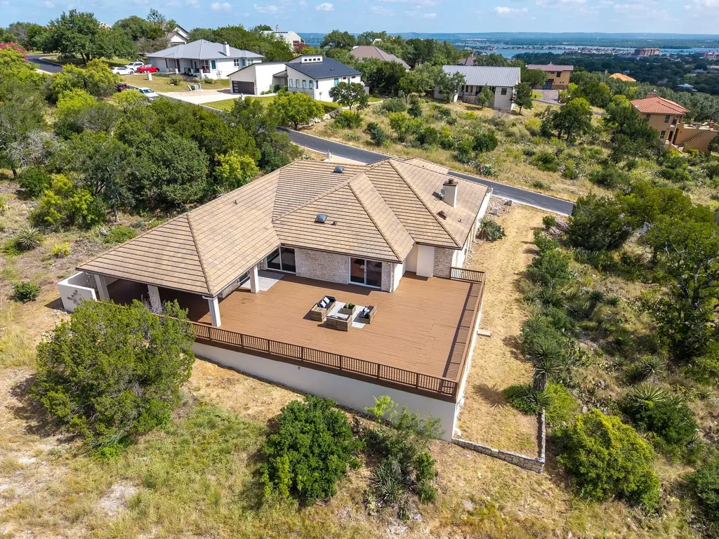 715 Fawn Horseshoe Bay TX 78657