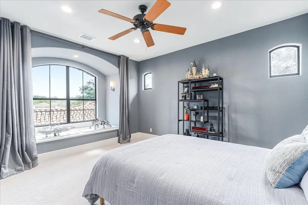 2808 & 2804 Fall Creek Estates Drive Spicewood TX 78669
