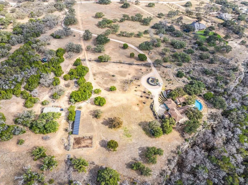 2808 & 2804 Fall Creek Estates Drive Spicewood TX 78669