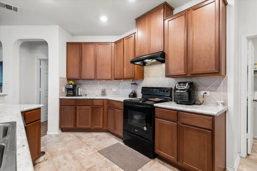 239 Crimson Lane Kyle TX 78640