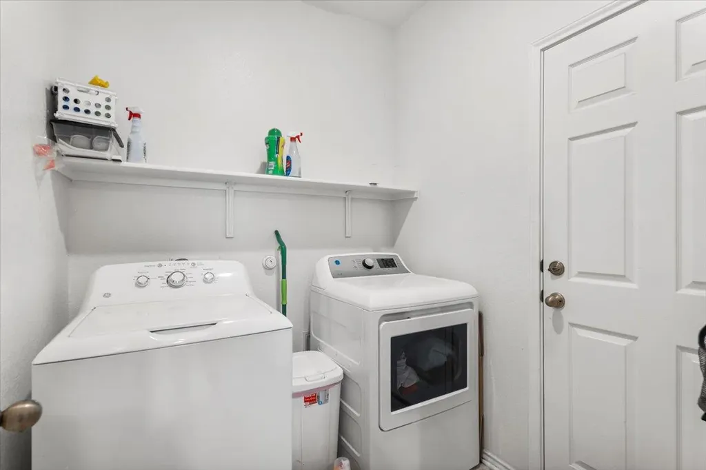 239 Crimson Lane Kyle TX 78640
