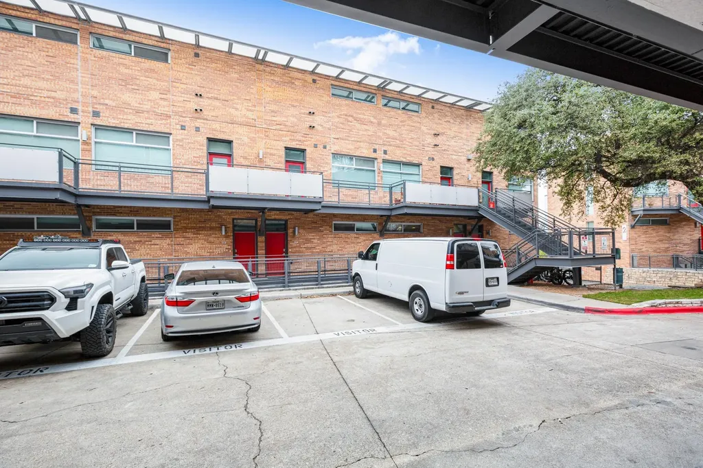 2205 N Lamar Boulevard Austin TX 78705