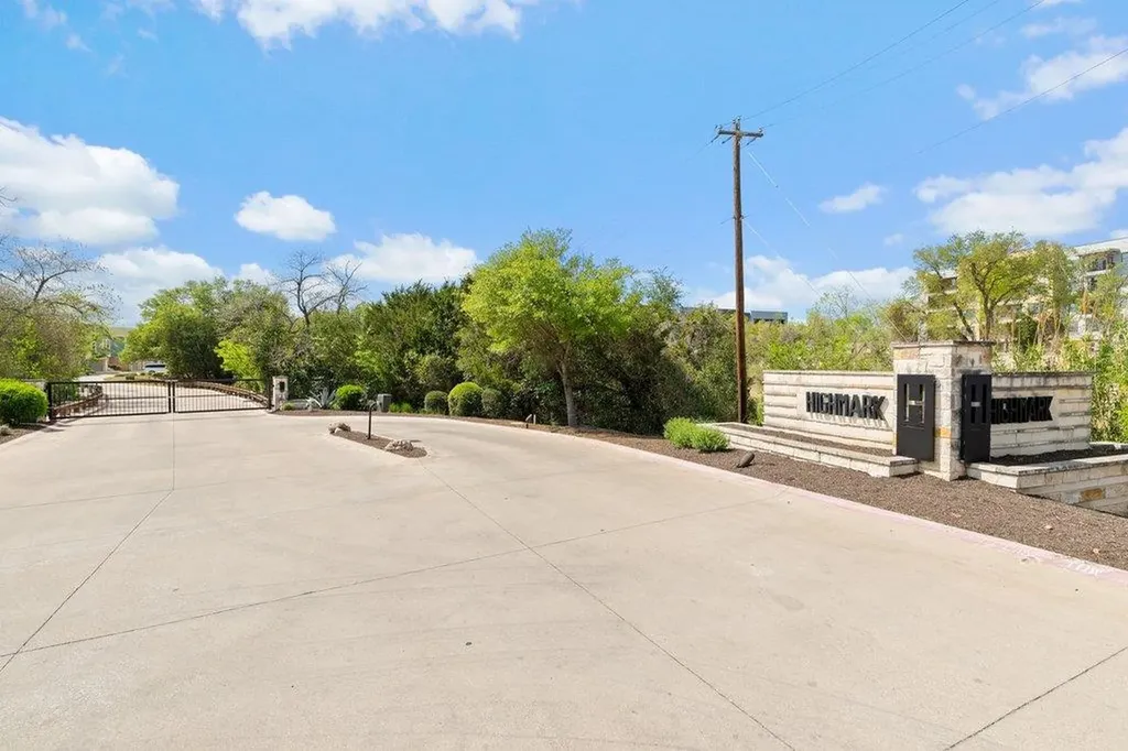 7409 Merrick Lane Austin TX 78745