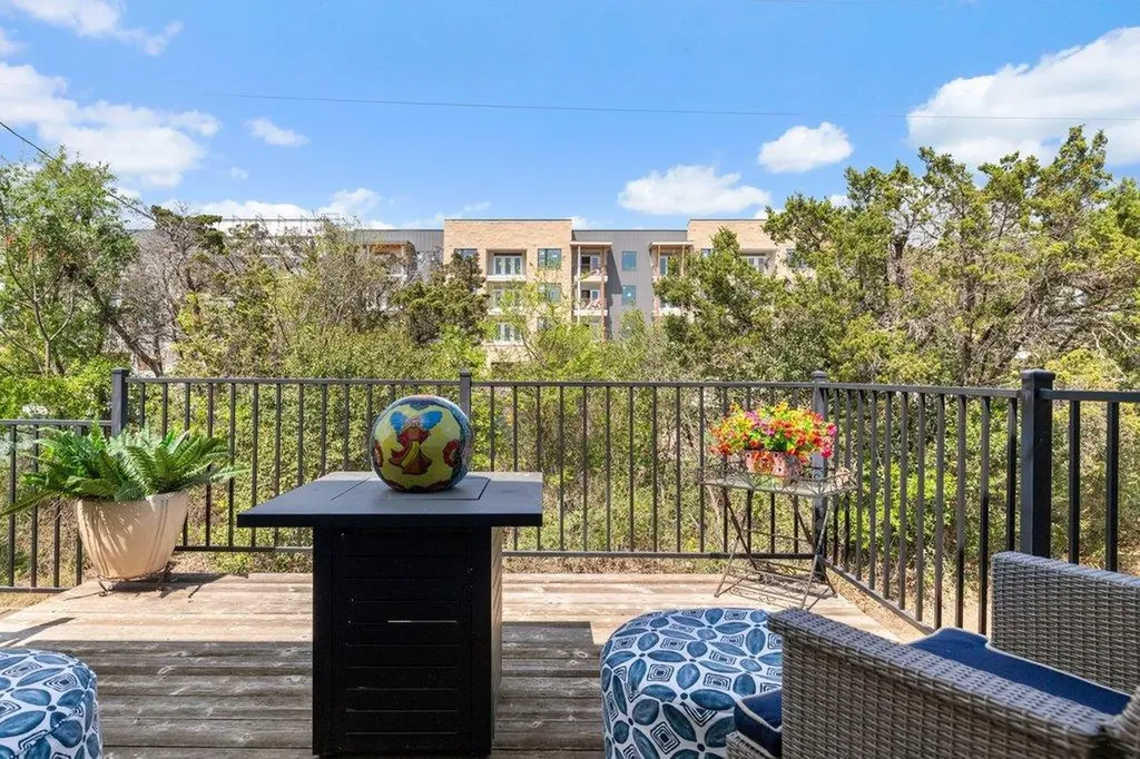 7409 Merrick Lane Austin TX 78745