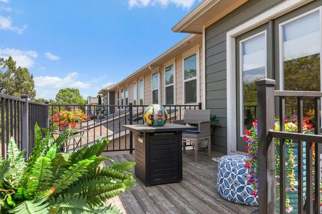 7409 Merrick Lane Austin TX 78745