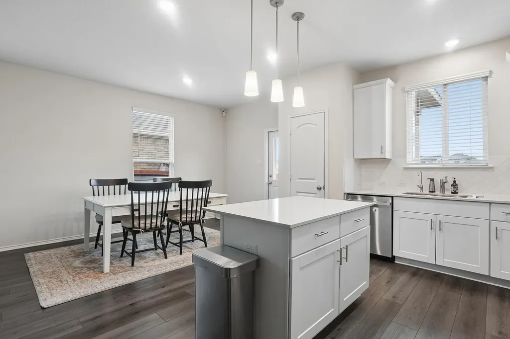 160 Sweetleaf Drive Buda TX 78610