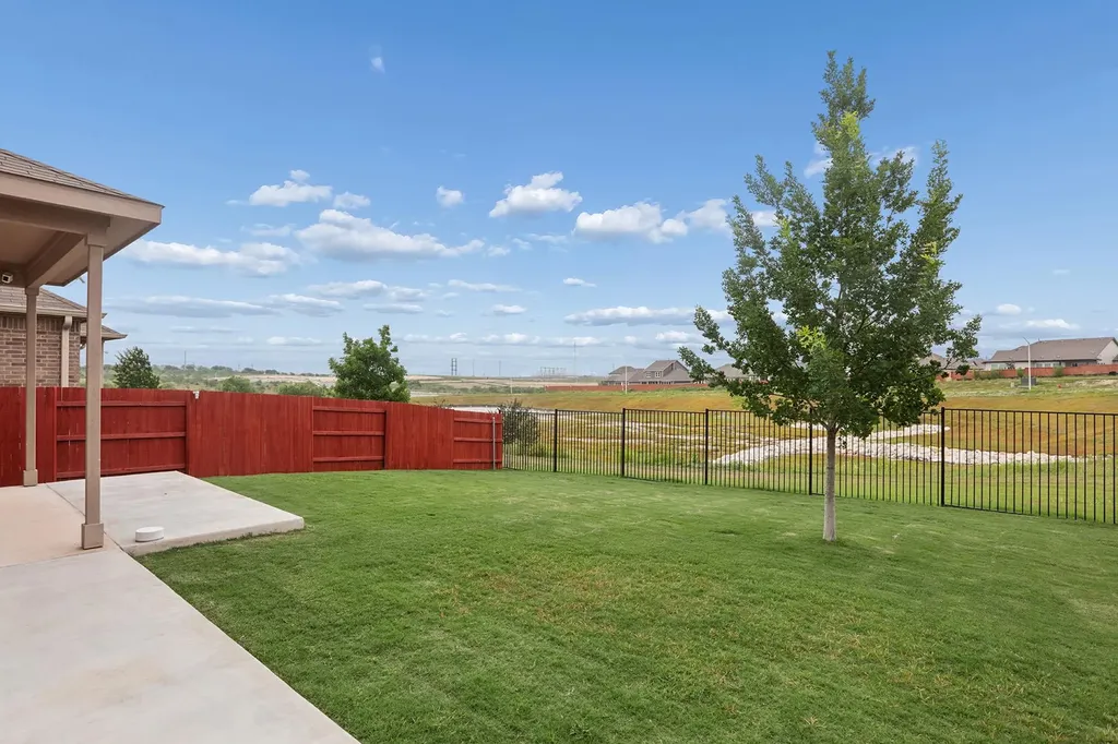 160 Sweetleaf Drive Buda TX 78610