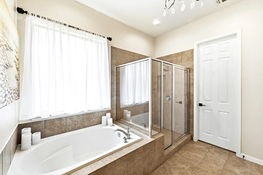 130 Granite Lane Austin TX 78737