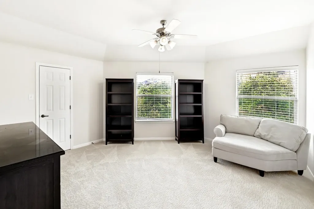 130 Granite Lane Austin TX 78737