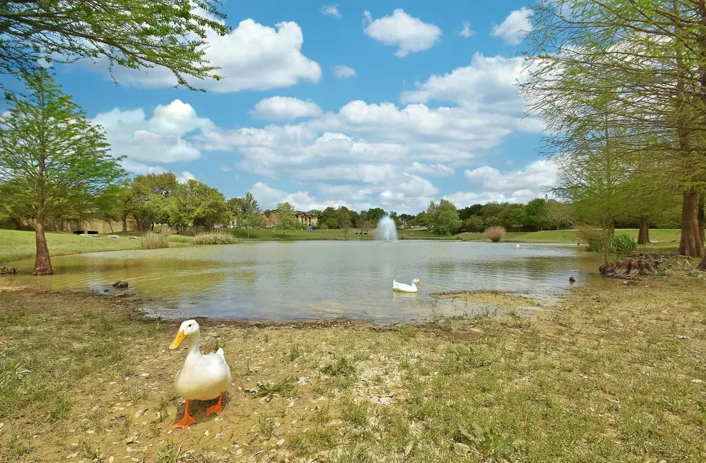 130 Granite Lane Austin TX 78737