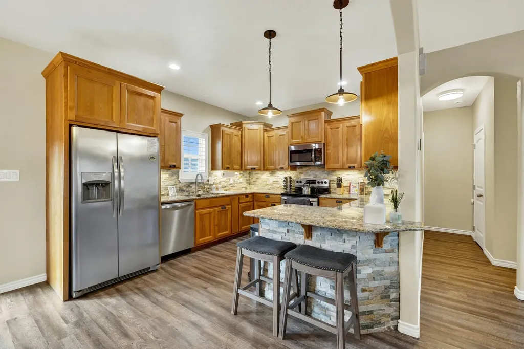 596 Riviera Drive Canyon Lake TX 78133