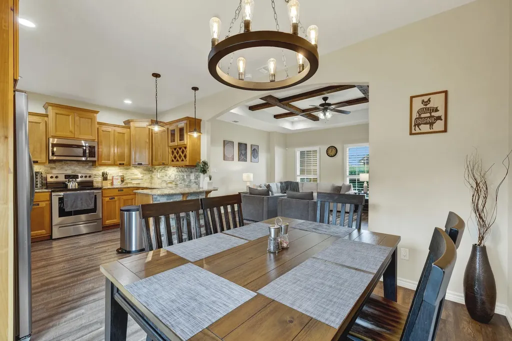 596 Riviera Drive Canyon Lake TX 78133