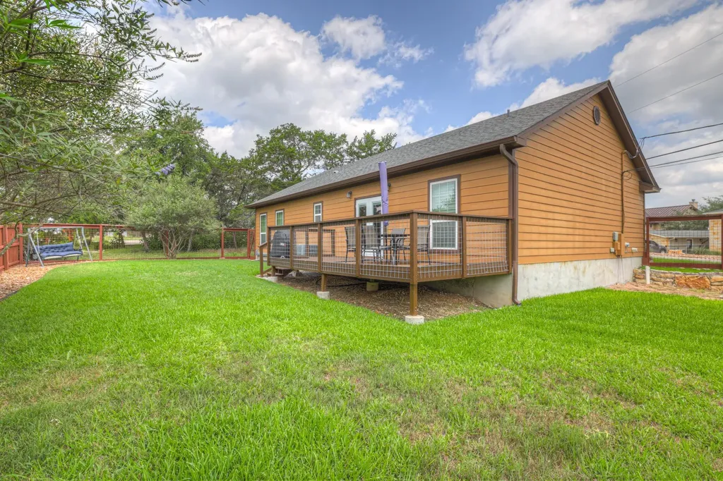 596 Riviera Drive Canyon Lake TX 78133