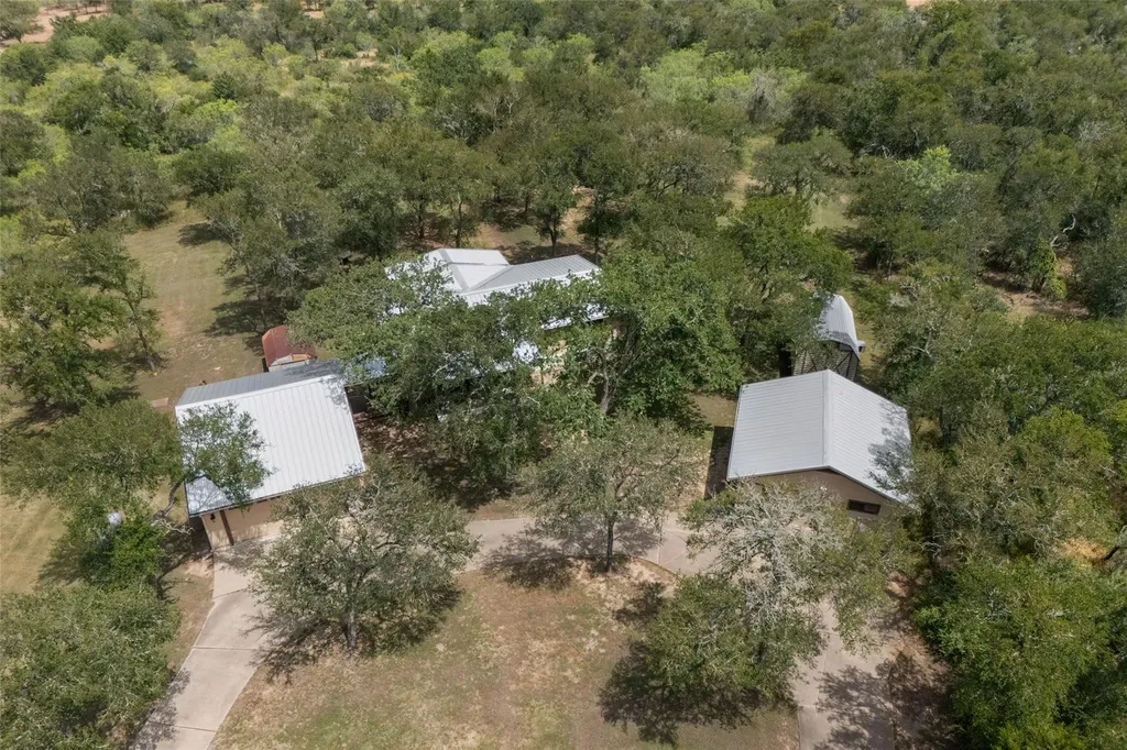 153 Saldana Drive Cedar Creek TX 78612
