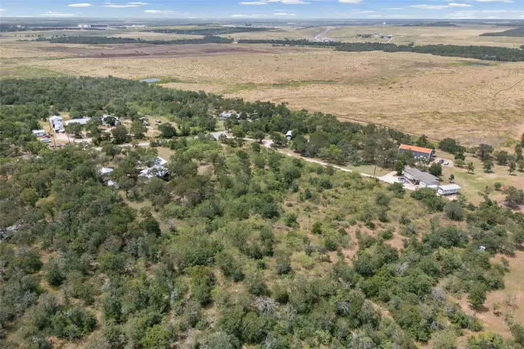 153 Saldana Drive Cedar Creek TX 78612