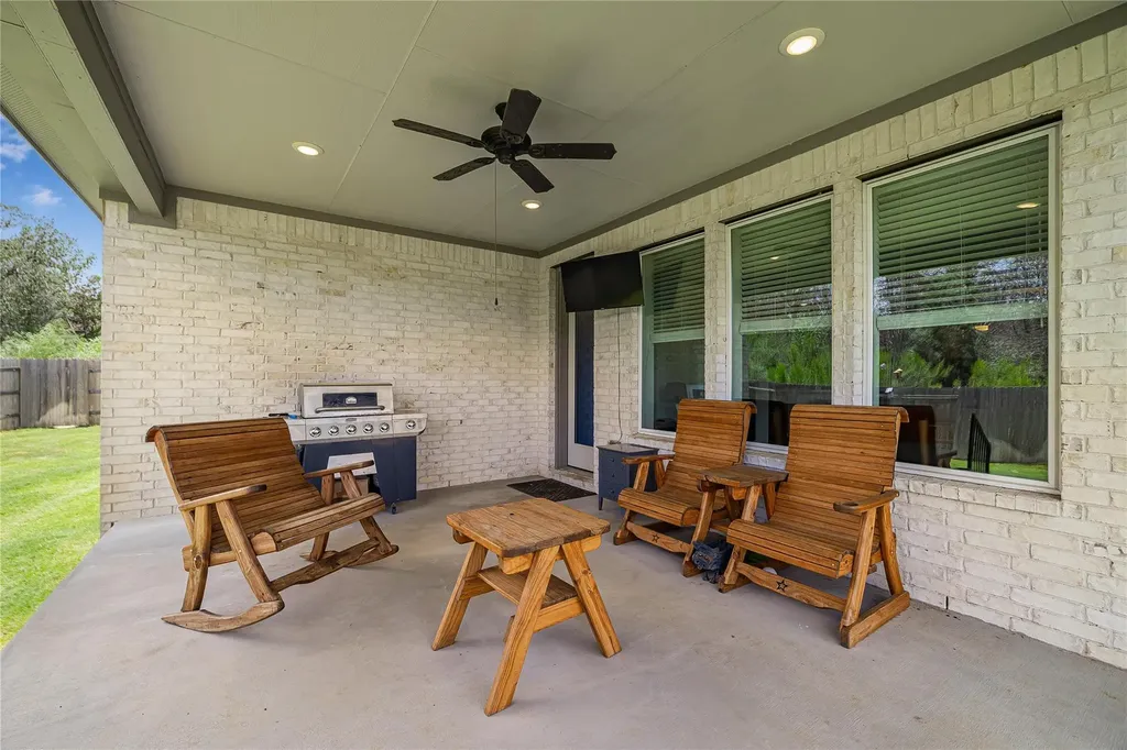105 Salado Creek Trail Bastrop TX 78602