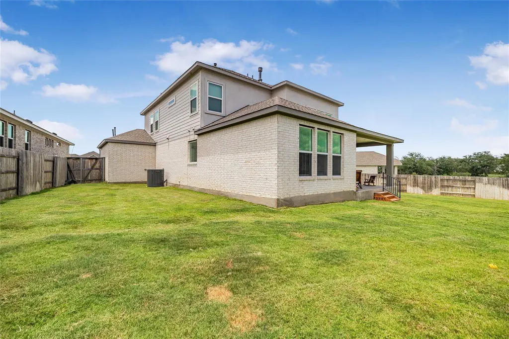 105 Salado Creek Trail Bastrop TX 78602