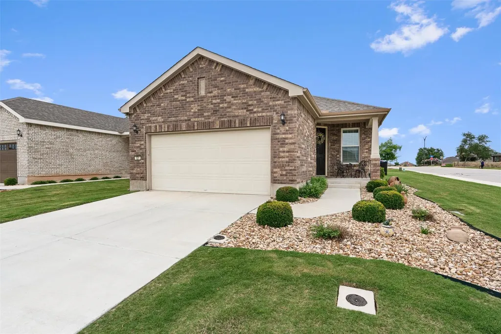 121 Winterhorse Cove Georgetown TX 78633