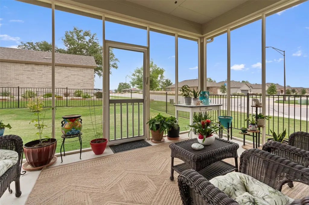 121 Winterhorse Cove Georgetown TX 78633