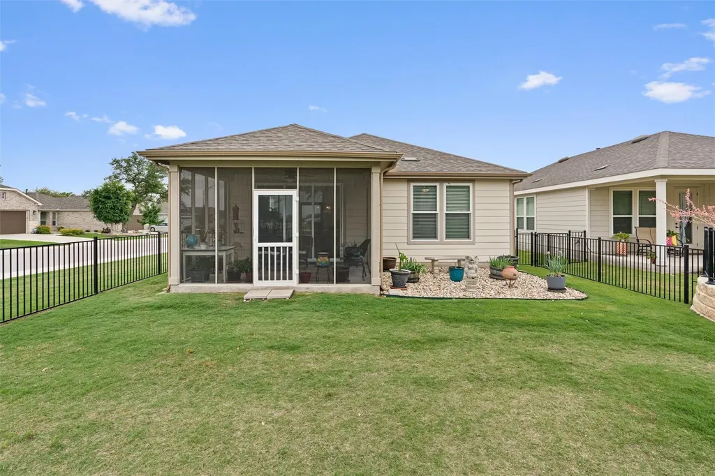 121 Winterhorse Cove Georgetown TX 78633