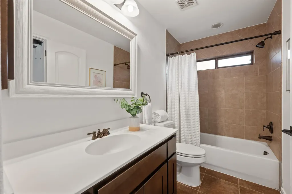 12804 Wooded Lake Court Austin TX 78732