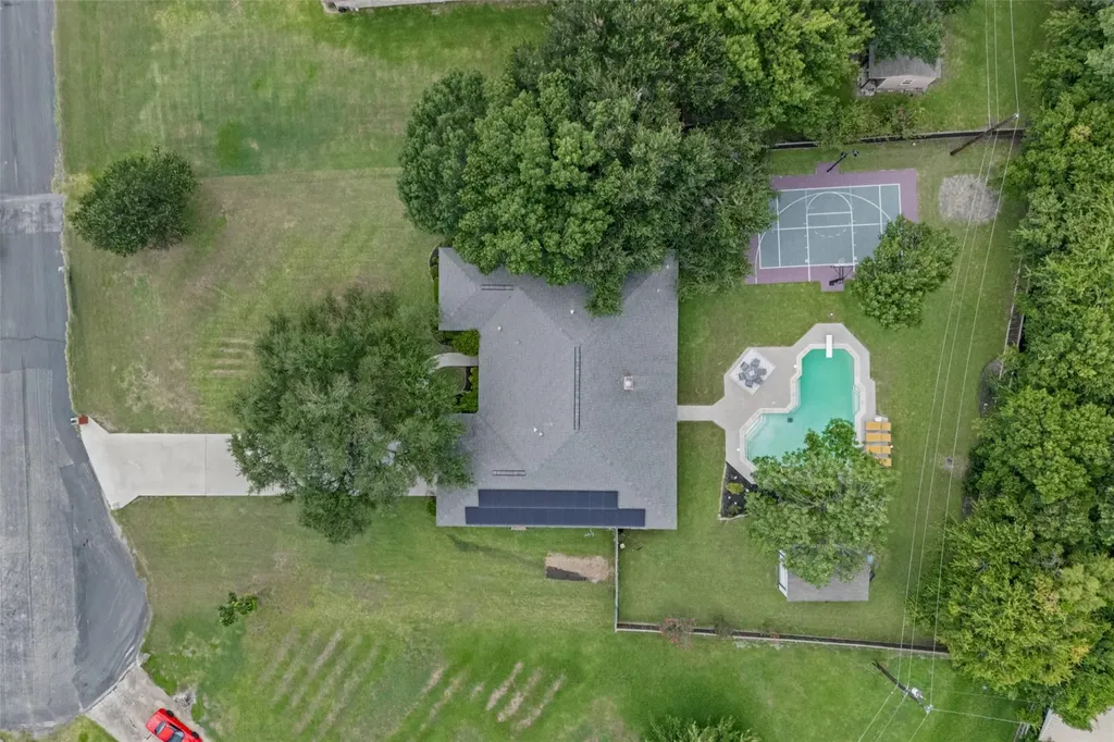 2000 Spinel Road Pflugerville TX 78660