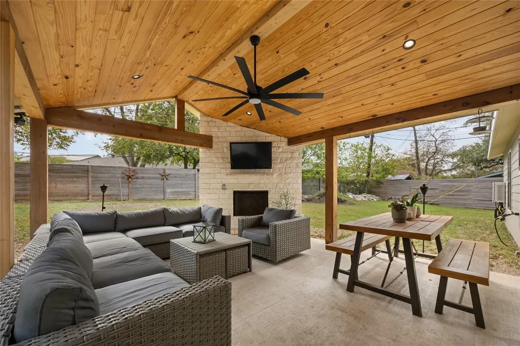 6703 Duquesne Drive Austin TX 78723
