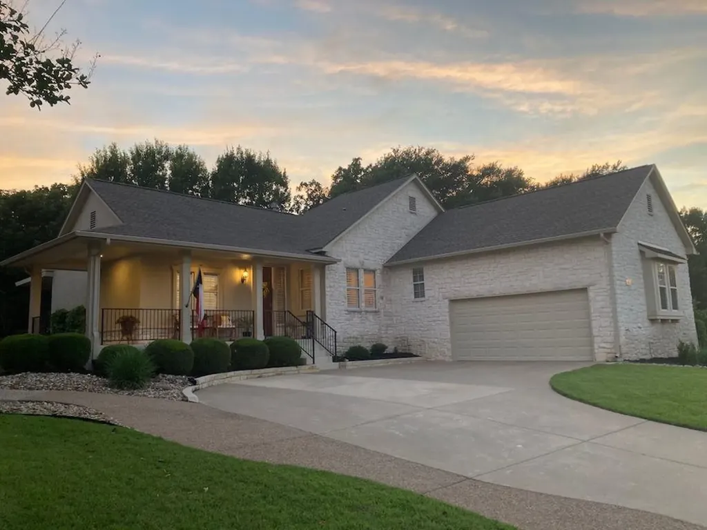 144 Cattle Trail Way Georgetown TX 78633