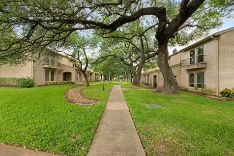 8107 Middle Court Austin TX 78759