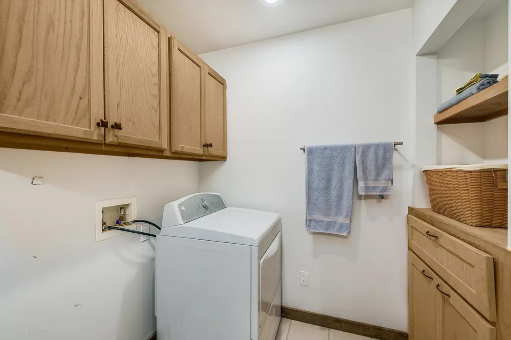 1807 Pasadena Drive Austin TX 78757