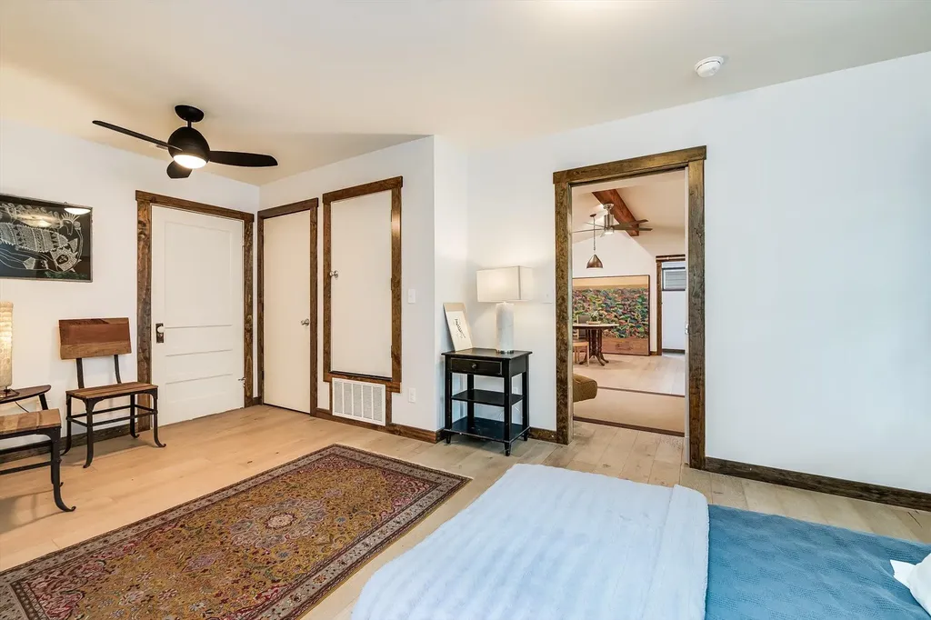 1807 Pasadena Drive Austin TX 78757