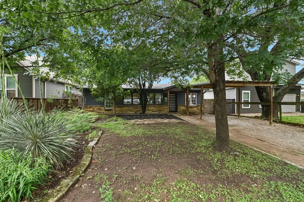 1807 Pasadena Drive Austin TX 78757
