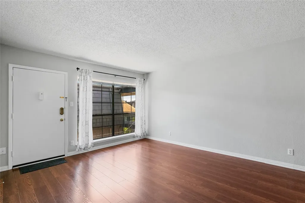 2425 Ashdale Drive Austin TX 78757