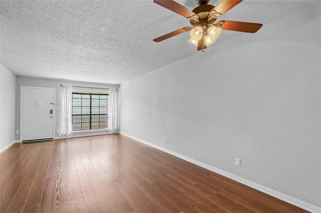 2425 Ashdale Drive Austin TX 78757
