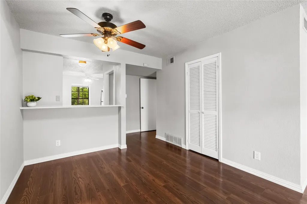 2425 Ashdale Drive Austin TX 78757
