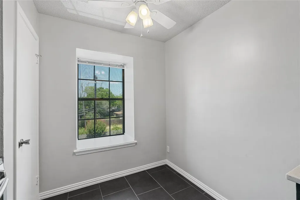 2425 Ashdale Drive Austin TX 78757