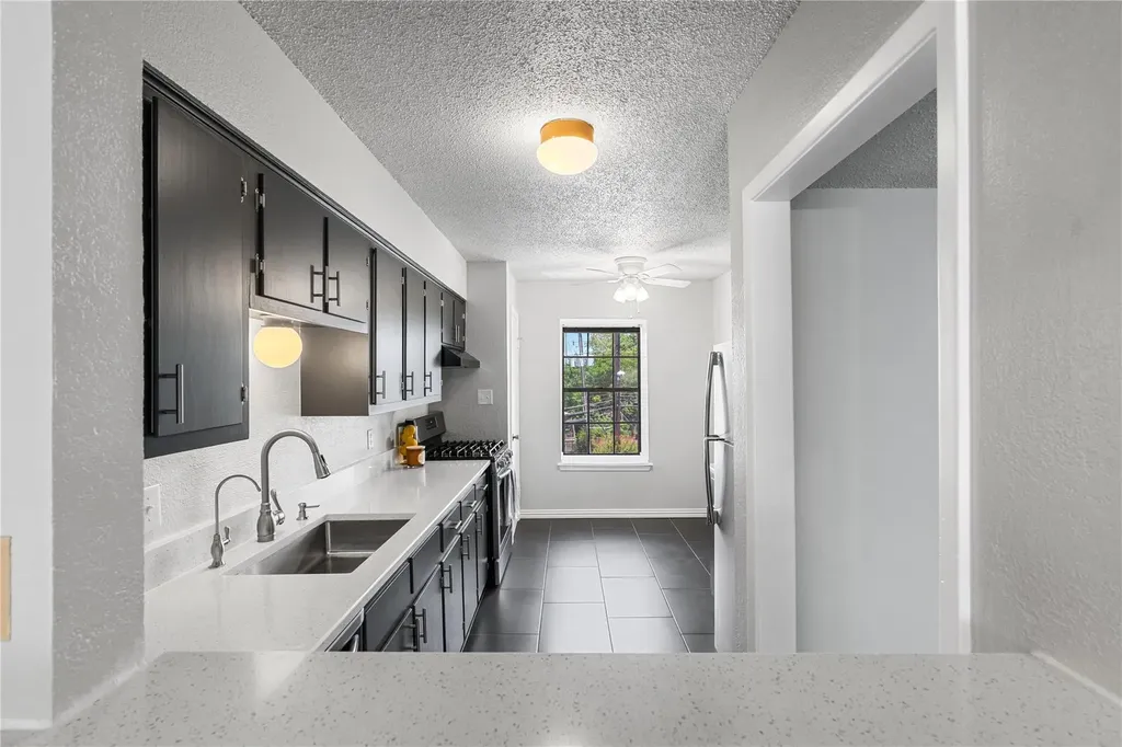 2425 Ashdale Drive Austin TX 78757