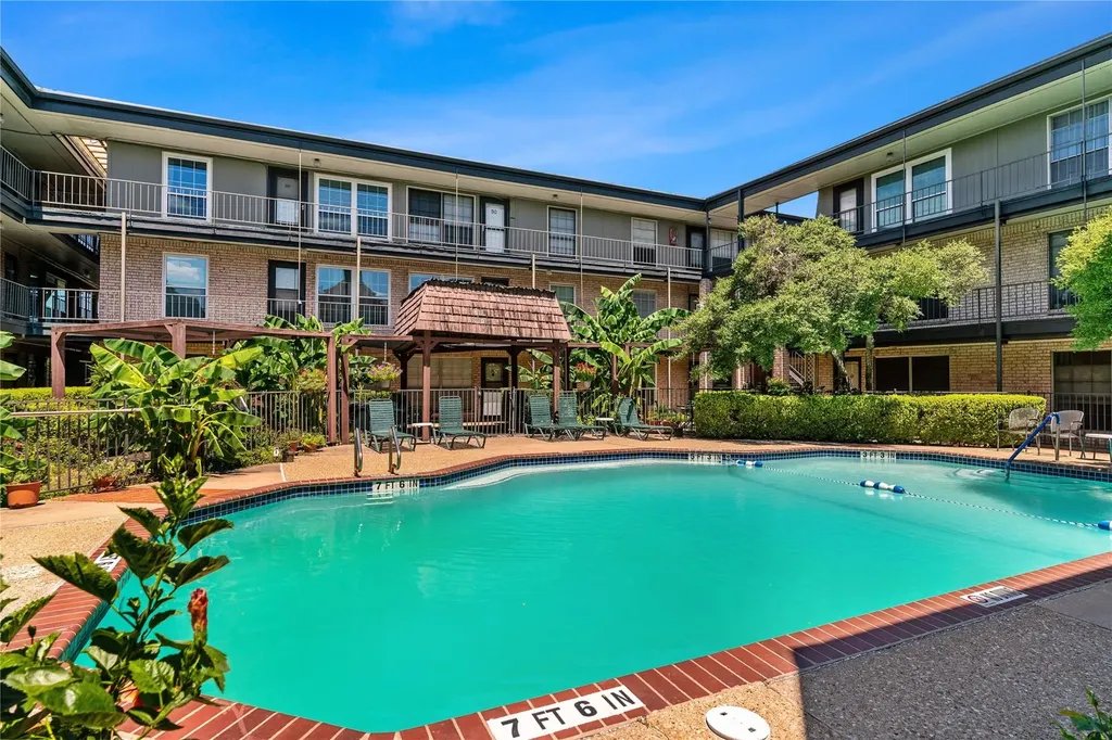 2425 Ashdale Drive Austin TX 78757