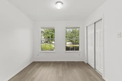 112 James Lin Circle Kyle TX 78640