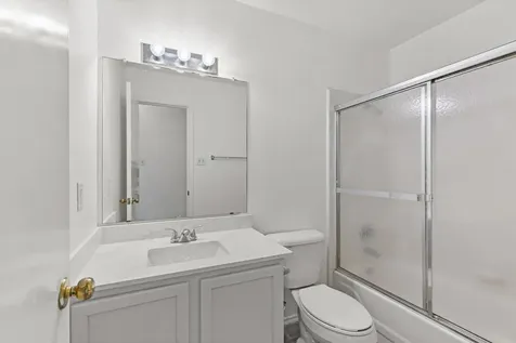 112 James Lin Circle Kyle TX 78640