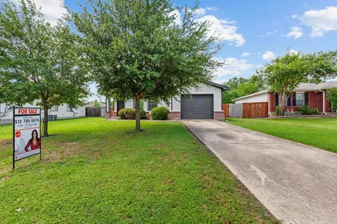 112 James Lin Circle Kyle TX 78640