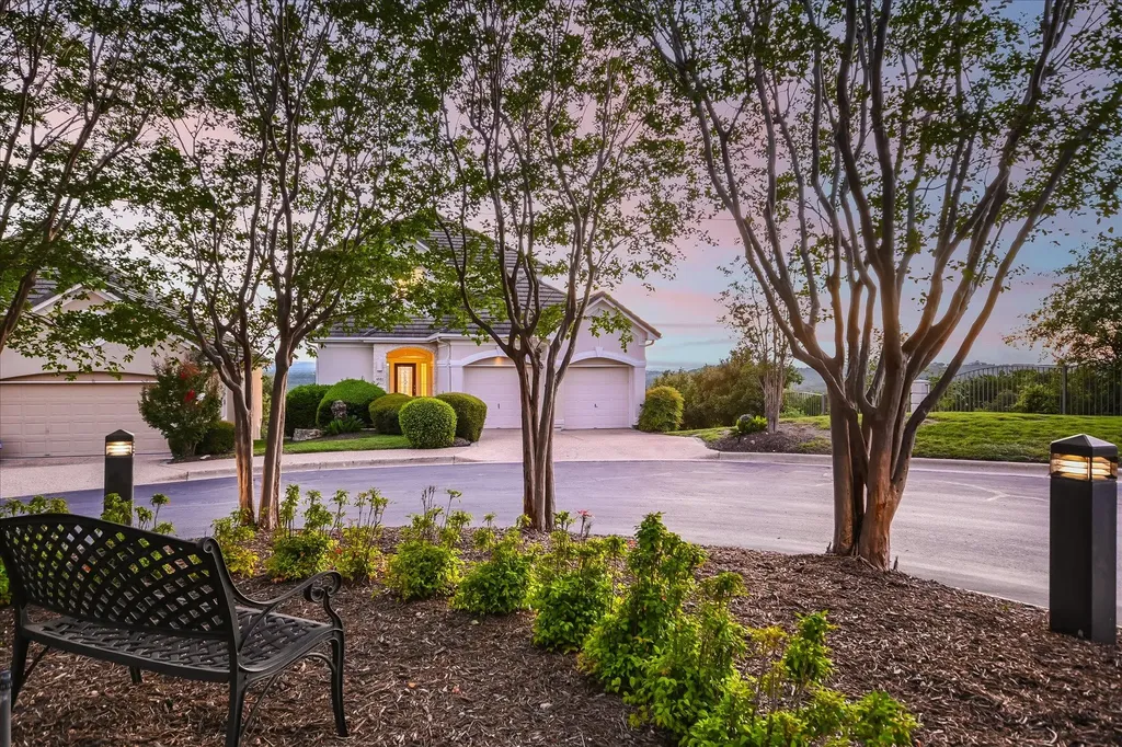 4501 Golf Vista Drive Austin TX 78730