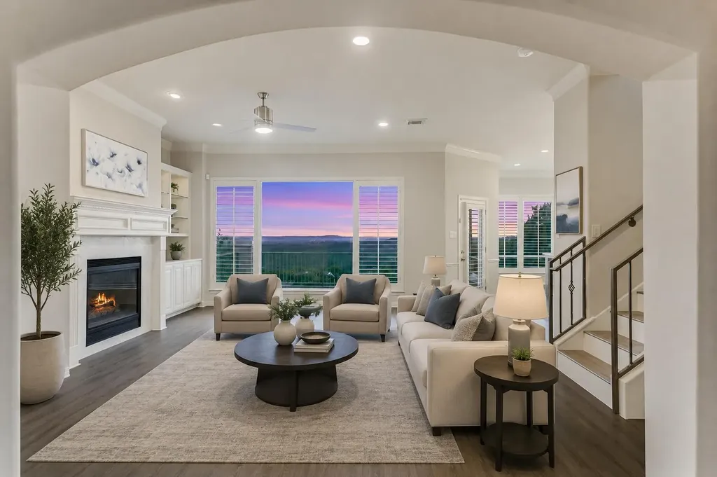 4501 Golf Vista Drive Austin TX 78730