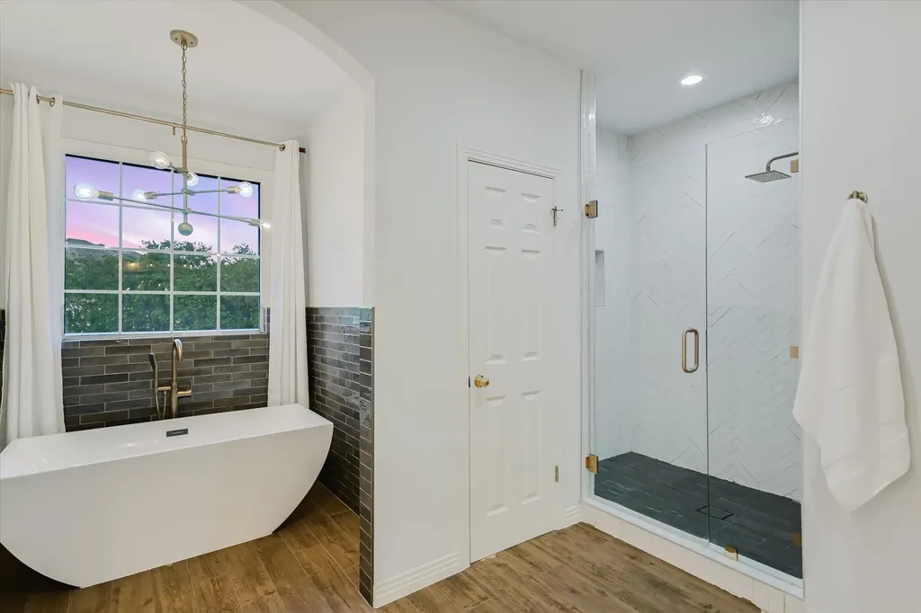 4501 Golf Vista Drive Austin TX 78730