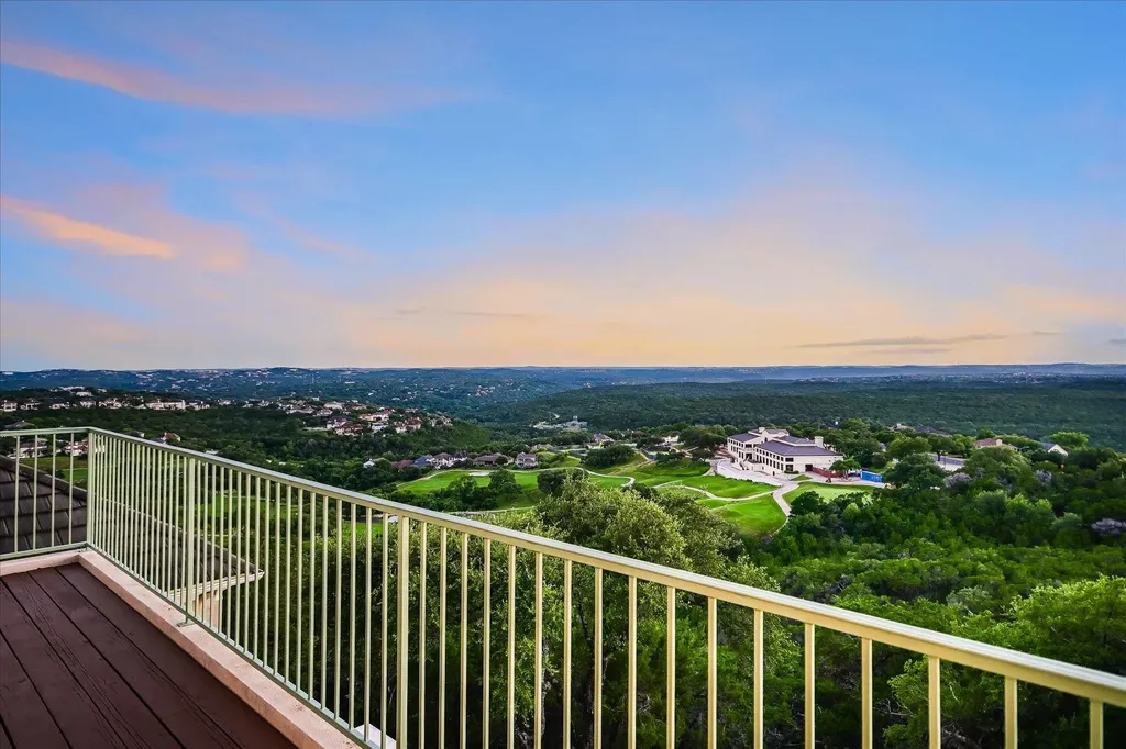 4501 Golf Vista Drive Austin TX 78730