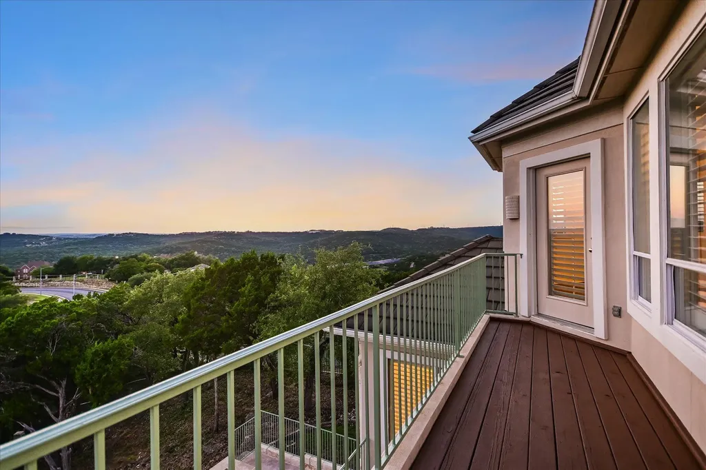 4501 Golf Vista Drive Austin TX 78730