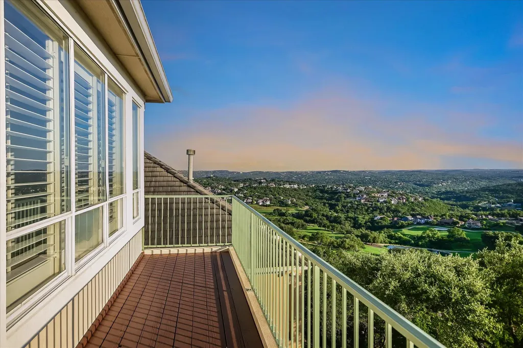 4501 Golf Vista Drive Austin TX 78730