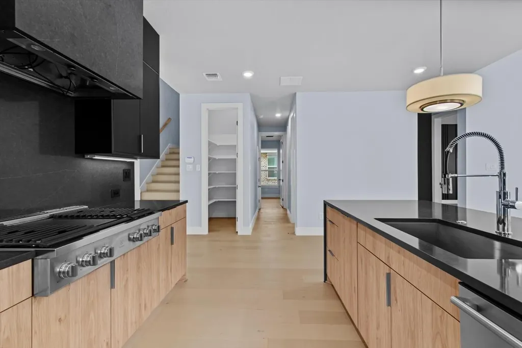 8109 Porto Cove Round Rock TX 78665