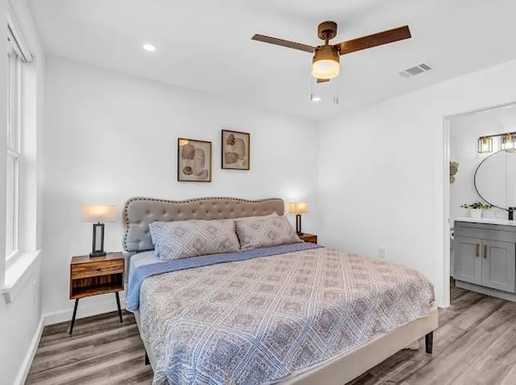 3104 E 16th Street Austin TX 78702